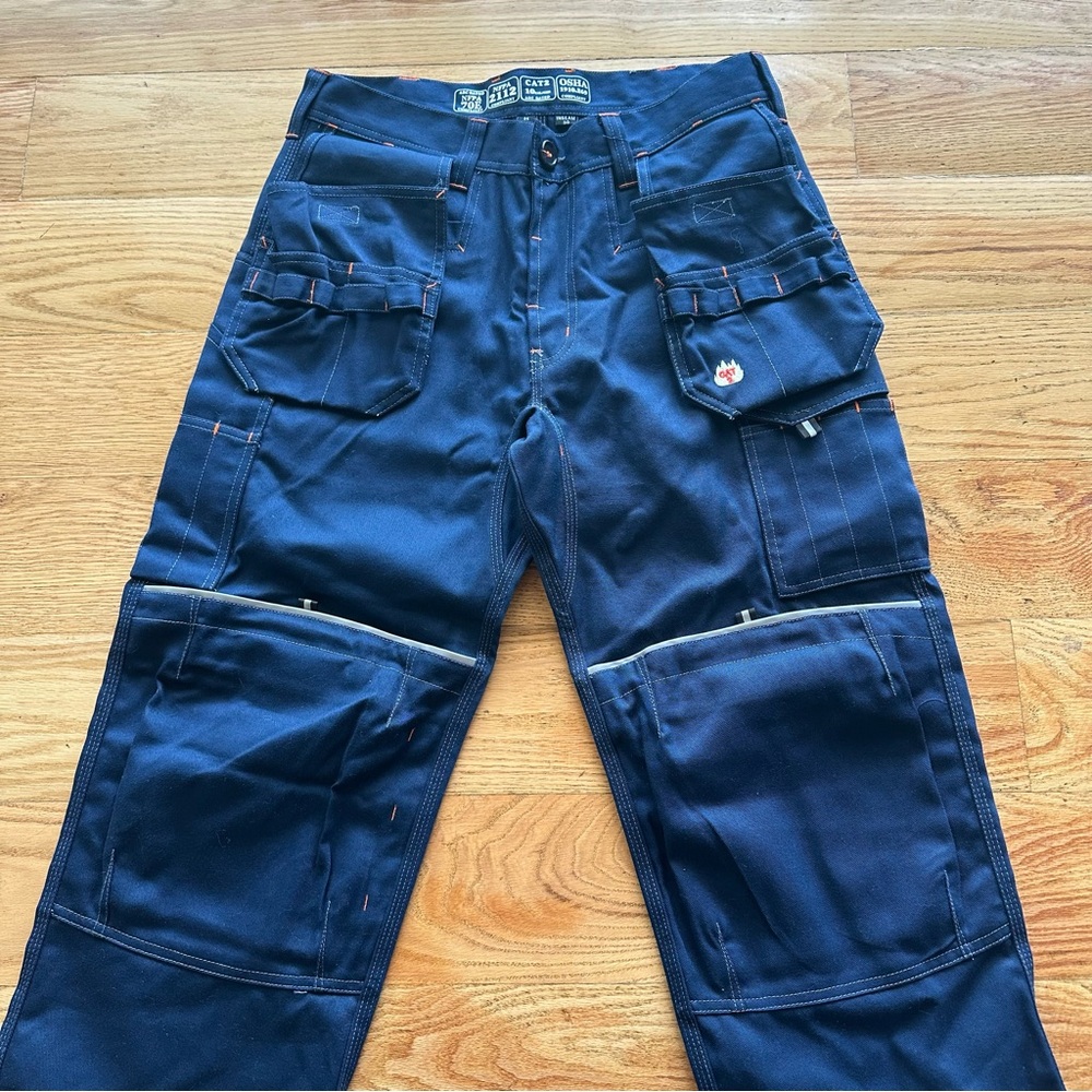 KONTRA Uniform CAT2 Pants Size 34X30
Navy Blue - Picture 3 of 16
